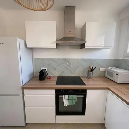 Magnifique 2p A Avec Vue Apartment Cannes